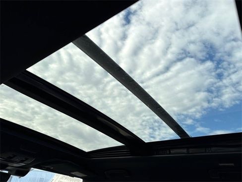 New 2026 Nissan Armada Platinum image 12