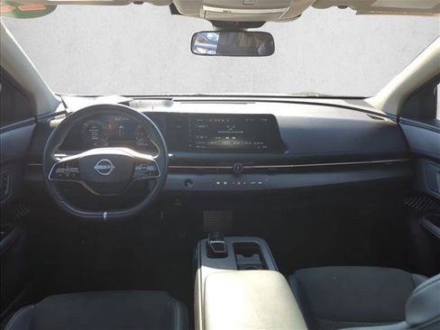 Certified 2023 Nissan Ariya FWD image 18