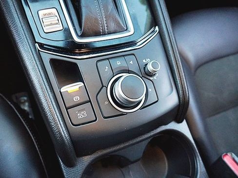 Used 2021 MAZDA CX-5 Touring image 30