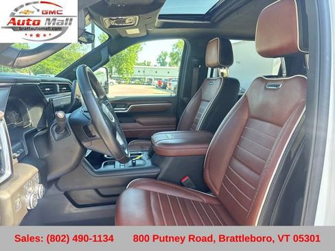 Certified 2025 GMC Sierra 3500 Denali Ultimate w/ Snow Plow Prep/Camper Package AWD/4WD image 11