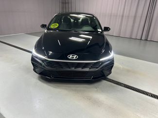 Used 2026 Hyundai Elantra SE FWD video 2