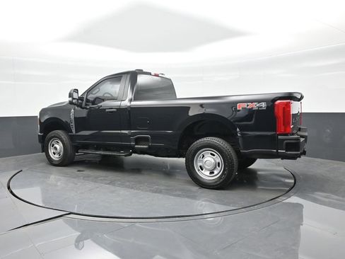 Used 2024 Ford F350 XL w/ FX4 Off-Road Package image 4