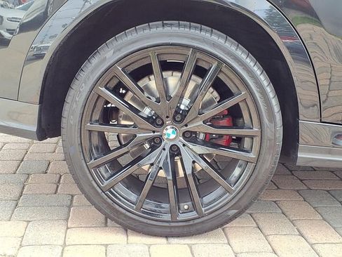 Used 2021 BMW X6 M50i w/ Executive Package AWD/4WD image 9
