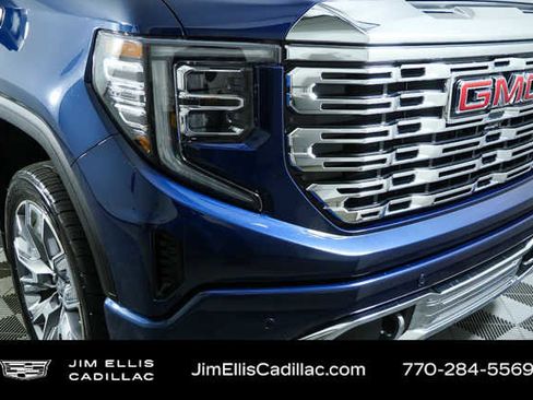 Used 2022 GMC Sierra 1500 Denali w/ Denali Reserve Package image 35