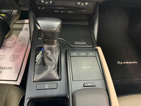 Used 2020 Lexus ES 350 w/ Premium Package image 51