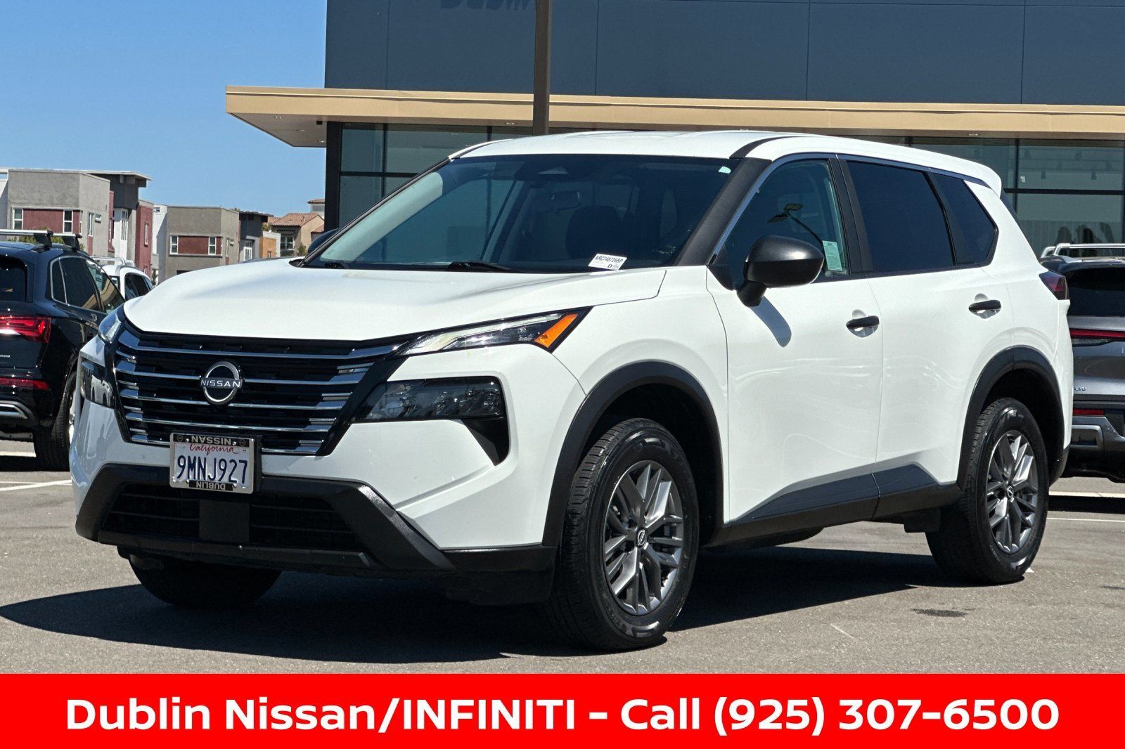 Certified 2024 Nissan Rogue S FWD image 8