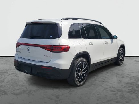 Used 2023 Mercedes-Benz EQB 300 4MATIC image 4