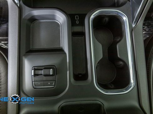 Used 2024 GMC Sierra 2500 Denali w/ Denali Reserve Package image 21