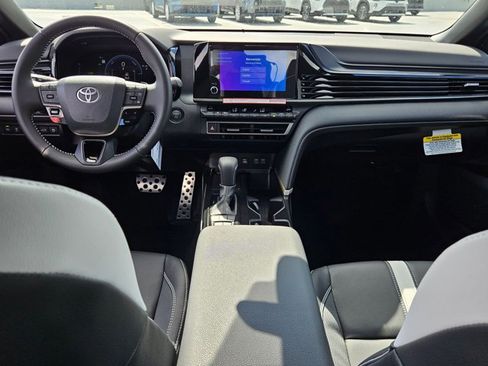 New 2026 Toyota Camry SE FWD image 14