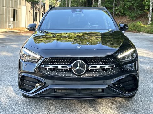 Certified 2025 Mercedes-Benz GLA 250 image 3