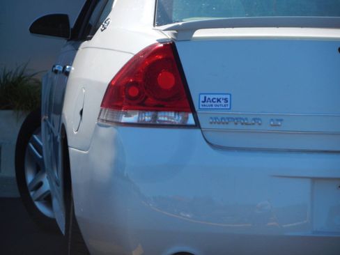 Used 2012 Chevrolet Impala LT w/ LT Sunroof Package FWD image 1