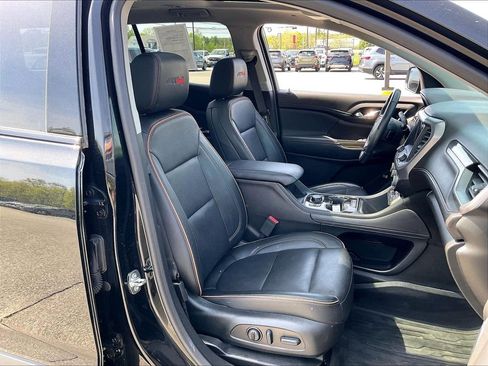 Used 2023 GMC Acadia AT4 w/ Preferred Package AWD/4WD image 10