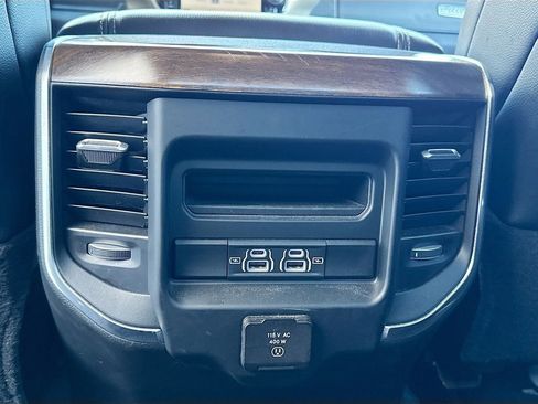 Used 2024 RAM 3500 Laramie image 28