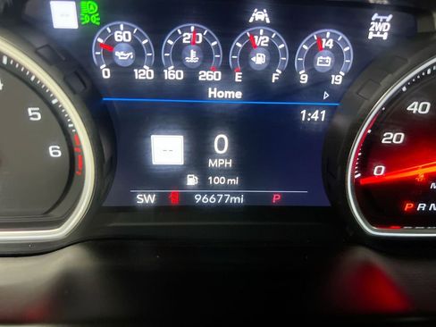 Used 2021 Chevrolet Silverado 1500 High Country w/ Technology Package AWD/4WD image 13