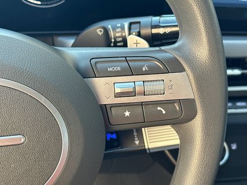 Used 2025 Hyundai Sonata SEL FWD image 27