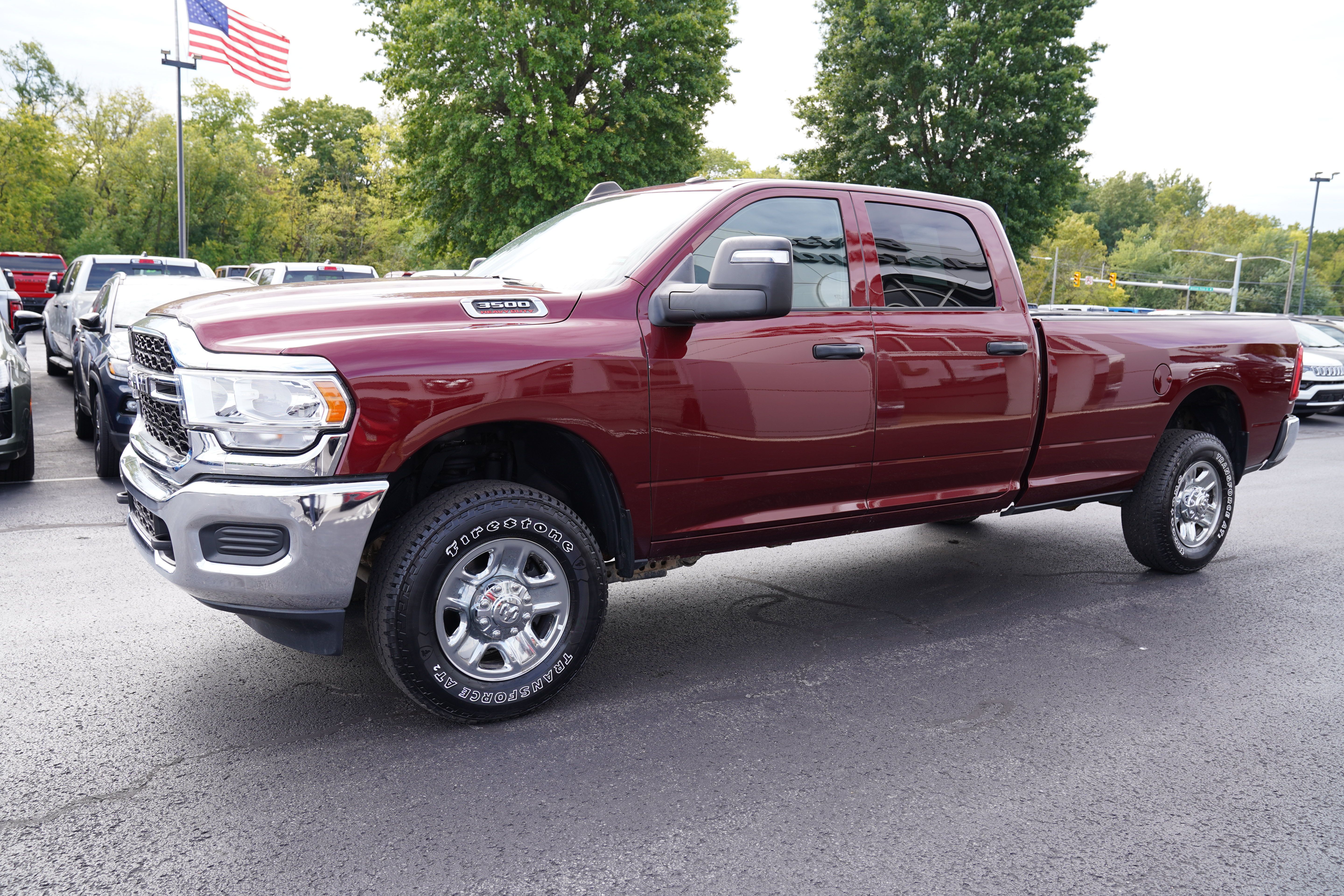 Used 2024 RAM 3500 Tradesman w/ Chrome Appearance Group AWD/4WD image 9