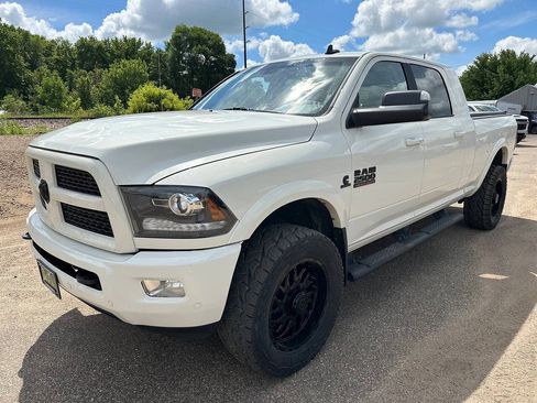 Used 2017 RAM 2500 Laramie w/ Sport Appearance Group AWD/4WD image 8