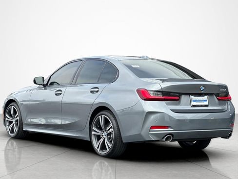 Used 2023 BMW 330i Sedan w/ Driving Assistance Package RWD image 3