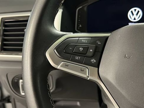 Used 2022 Volkswagen Atlas SE AWD/4WD image 13