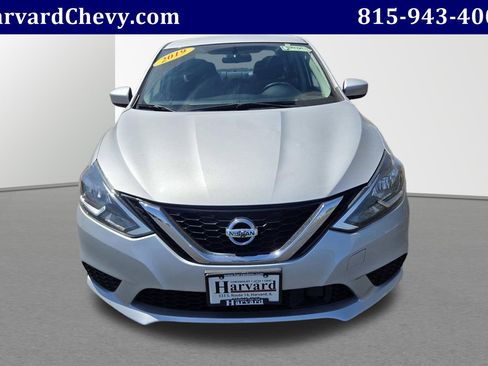 Used 2019 Nissan Sentra S FWD image 2