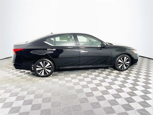 Used 2022 Nissan Altima 2.5 SL image 9