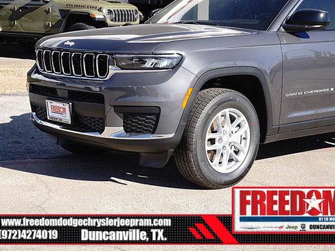 New 2025 Jeep Grand Cherokee L Laredo image 44