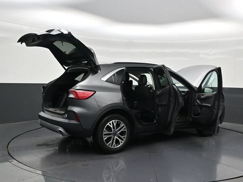 Used 2022 Ford Escape SEL FWD image 31