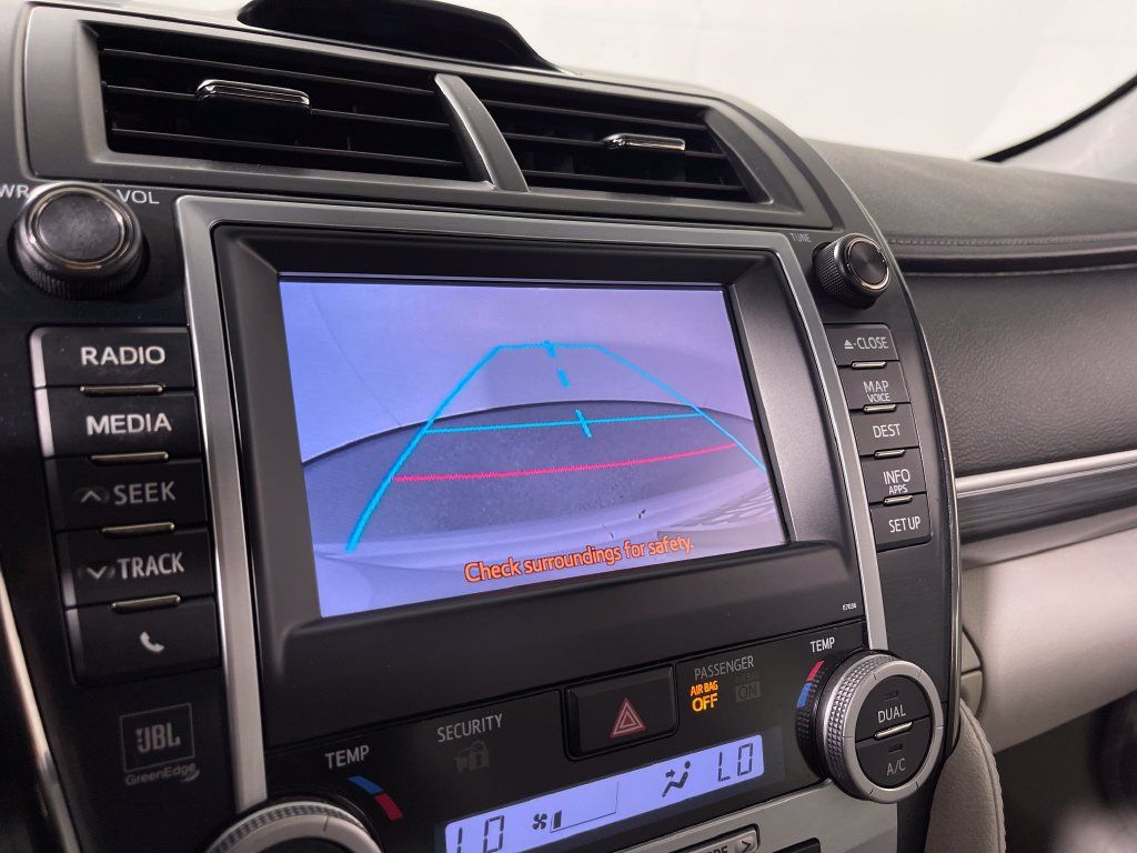 Used 2013 Toyota Camry XLE w/ Leather Pkg FWD image 23