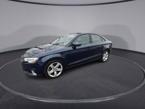 Used 2018 Audi A3 2.0T Premium image 4
