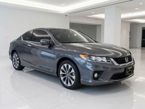 Used 2015 Honda Accord EX-L image 2