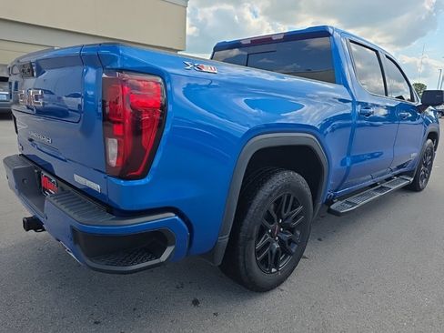 Used 2022 GMC Sierra 1500 Elevation w/ Elevation Premium Package AWD/4WD image 5
