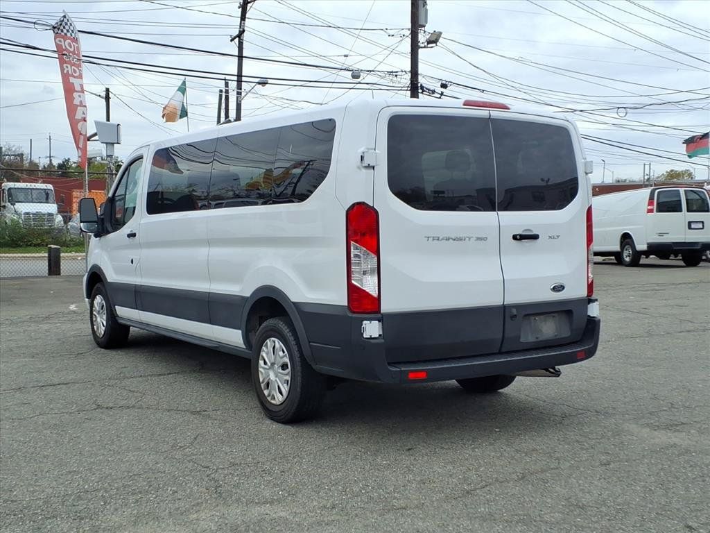 Used 2023 Ford Transit 350 XLT RWD image 5