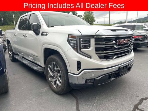 Used 2024 GMC Sierra 1500 SLT w/ SLT Premium Plus Package AWD/4WD image 13