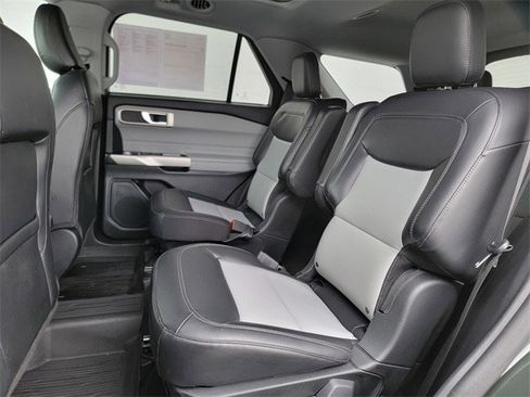 Certified 2023 Ford Explorer XLT w/ Equipment Group 202A image 21