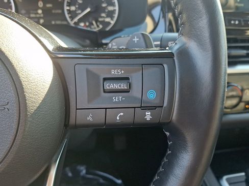 Certified 2024 Nissan Pathfinder SL w/ SL Premium Package image 24