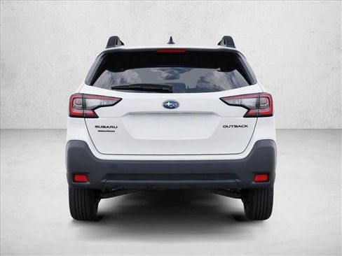 Used 2023 Subaru Outback Onyx Edition AWD/4WD image 6