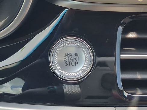 New 2026 Genesis G70 2.5T image 28