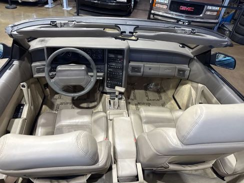 Used 1993 Cadillac Allante image 34