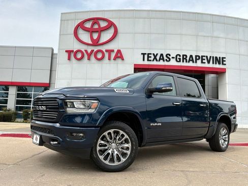 Used 2022 RAM 1500 Laramie w/ Laramie Southwest Edition AWD/4WD image 2