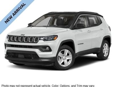 Used 2022 Jeep Compass Limited w/ Sun and Sound Group
