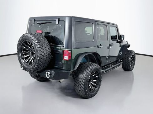 Used 2012 Jeep Wrangler Unlimited Sport w/ Connectivity Group AWD/4WD image 6