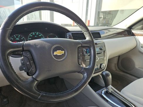 Used 2013 Chevrolet Impala LT image 7