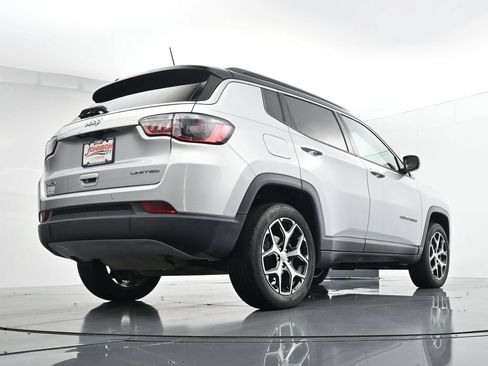 Used 2024 Jeep Compass Limited AWD/4WD image 37