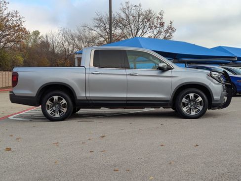 Used 2019 Honda Ridgeline RTL-E image 3