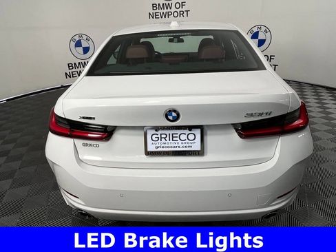 Used 2023 BMW 330i xDrive Sedan w/ Driving Assistance Package image 10