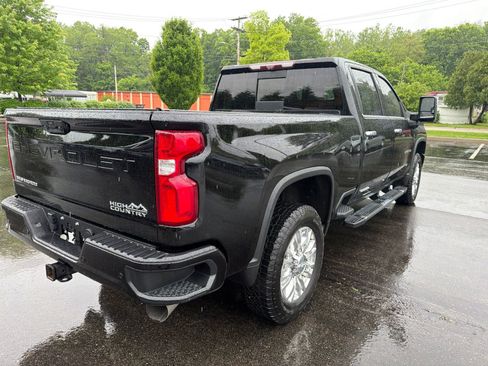 Used 2020 Chevrolet Silverado 2500 High Country w/ Z71 Off-Road Package AWD/4WD image 5