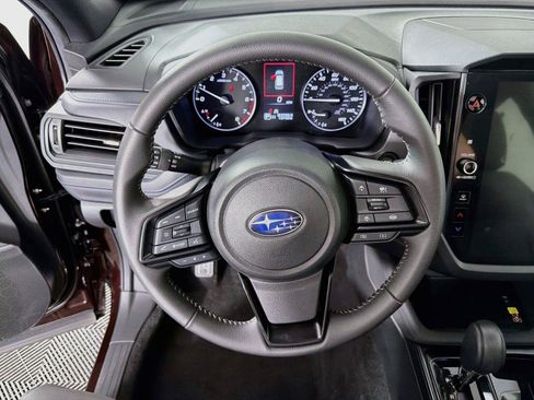 Used 2026 Subaru Forester Premium AWD/4WD image 3