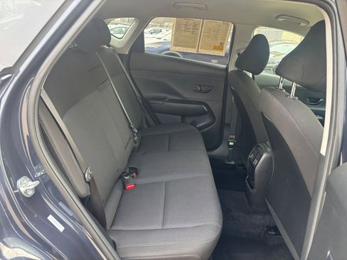 Used 2025 Hyundai Kona SEL image 29