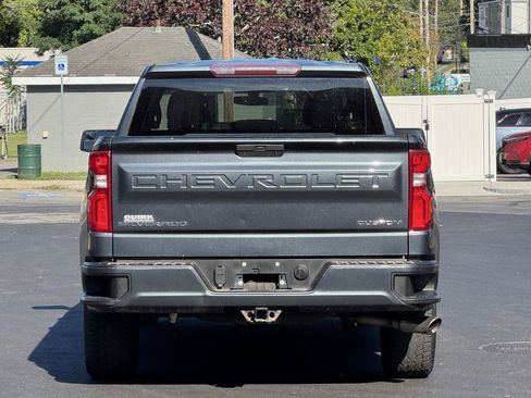 Used 2020 Chevrolet Silverado 1500 Custom w/ Custom Value Package AWD/4WD image 5