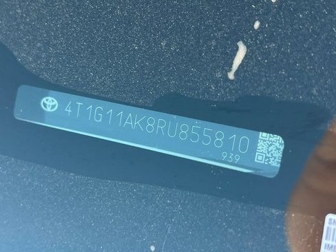 Certified 2024 Toyota Camry SE FWD image 10